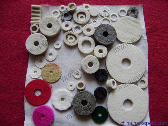 初加工材料 纺织皮革原料辅料 纺织制品 毛毡,棉毡 大量供应 白色化纤
